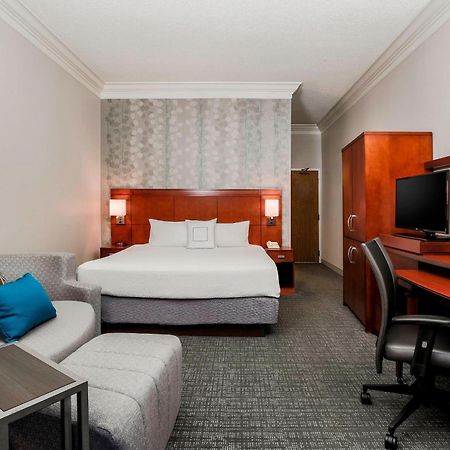 Courtyard By Marriott Orlando Lake Mary North Heathrow Екстериор снимка