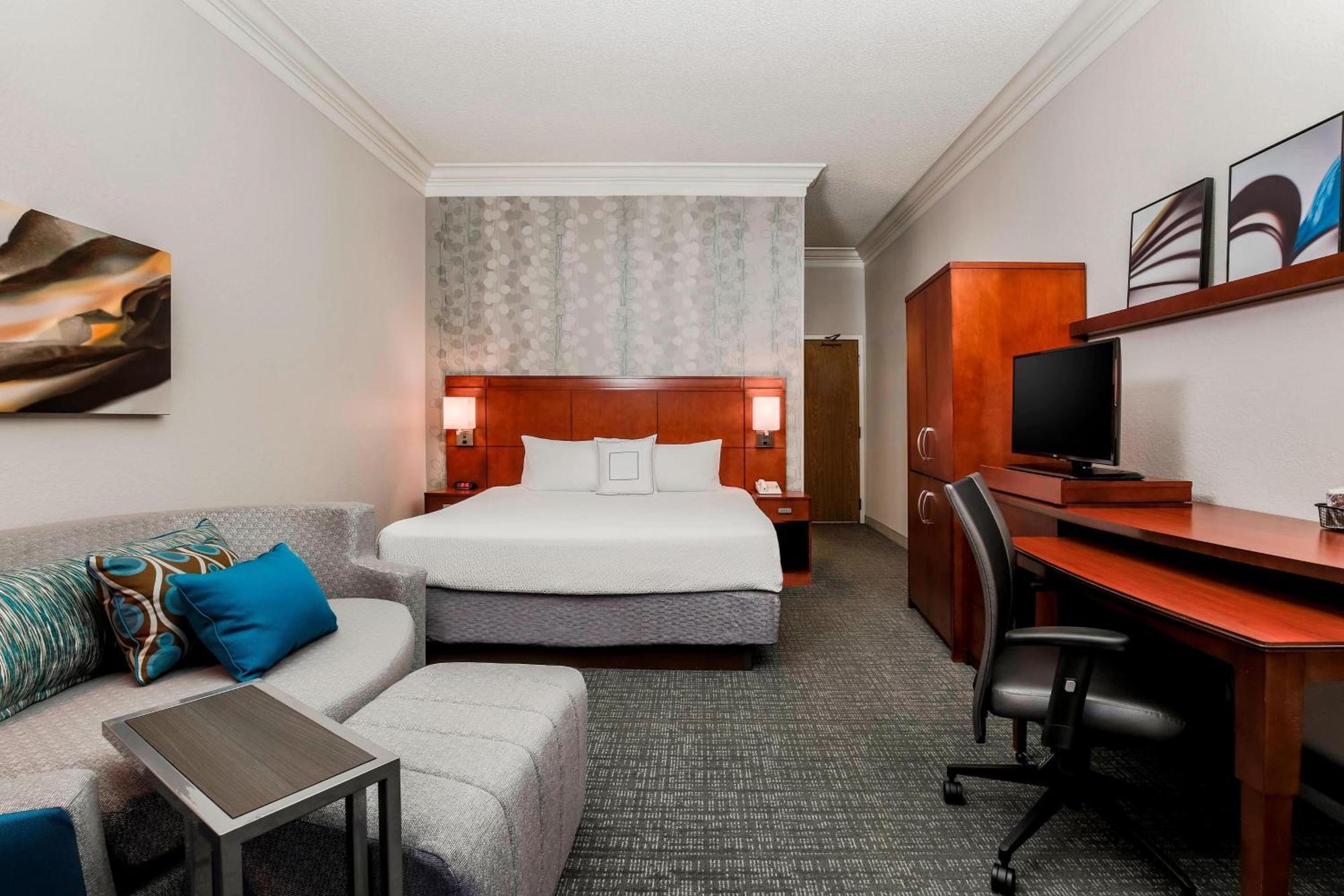 Courtyard By Marriott Orlando Lake Mary North Heathrow Екстериор снимка