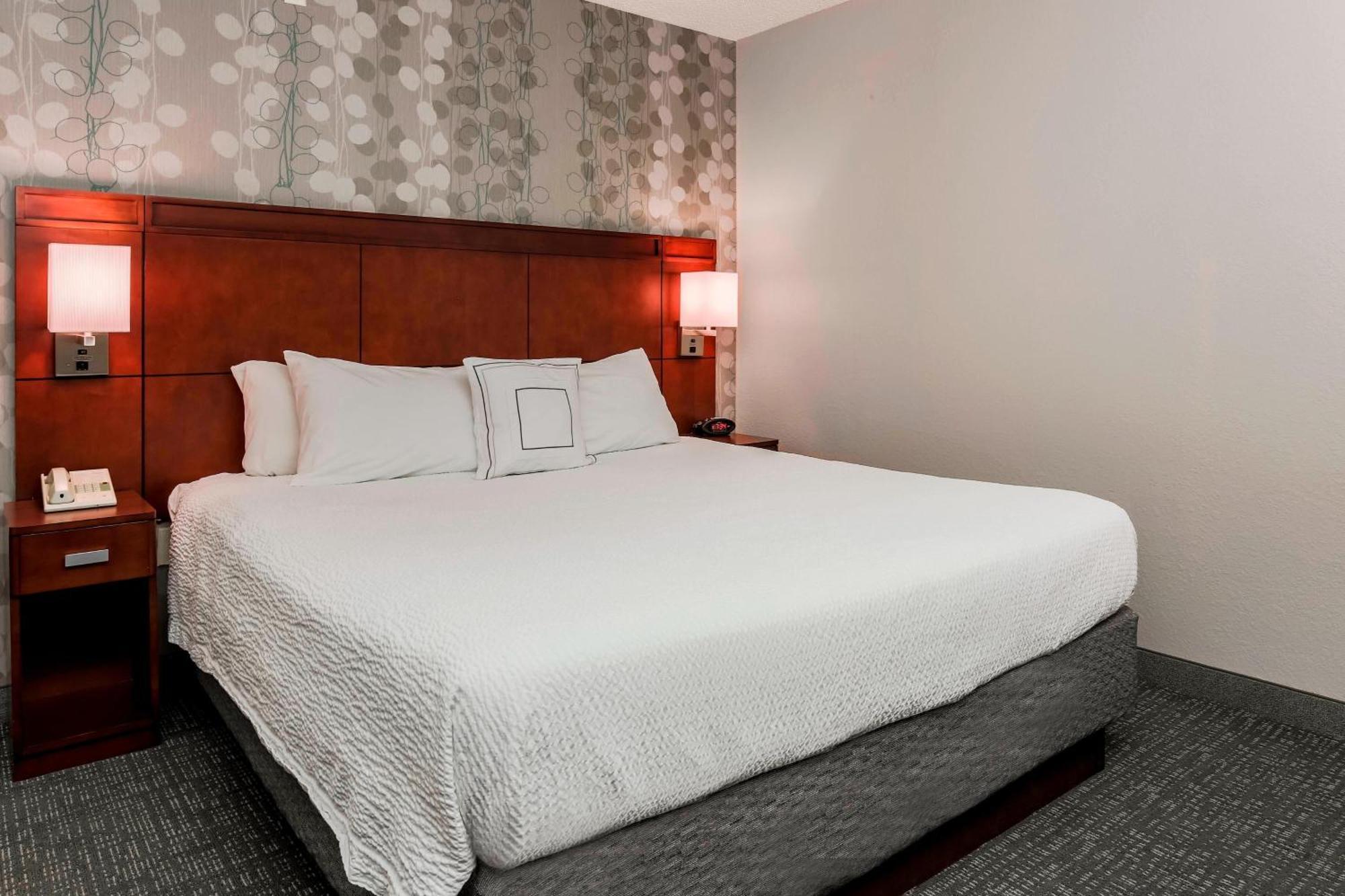 Courtyard By Marriott Orlando Lake Mary North Heathrow Екстериор снимка